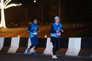 BIB: 429, 46056
                            <button type="button" onclick="openModal(21248812)" class="btn btn-primary btn-sm float-right btn-popup" data-toggle="modal" data-target=".modal-high-quality">
                        <i class="fas fa-shopping-cart"></i> Add to Cart
                    </button>
                                            <button type="button" onclick="isThisMe(21248812, true)" class="btn btn-success btn-sm float-right btn-popup btn-isme hidden" data-toggle="tooltip" data-placement="bottom" title="นี่คือรูปของคุณใช่ไหม คลิกที่นี่เพื่อเอาเข้าอัลบั้ม">
                        <i class="fas fa-plus"></i> Add to album
                    </button>
                    <button type="button" onclick="isThisMe(21248812, false)" class="btn btn-warning btn-sm float-right btn-popup btn-isnotme hidden">
                        <i class="fas fa-ban"></i> Remove from album
                    </button>